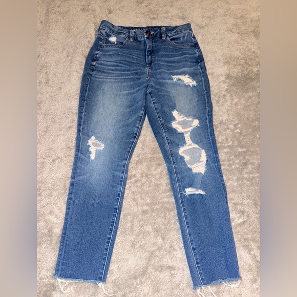 American Eagle Outfitters Denim - American Eagle Curvy Hi-Rise Jegging